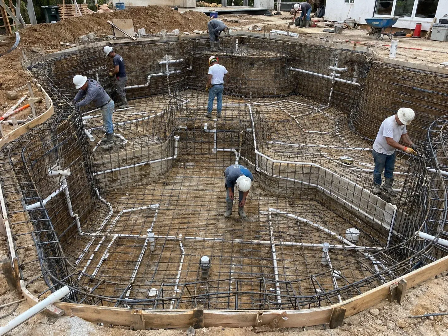 Gunite pool installation in Tulsa, Oklahoma